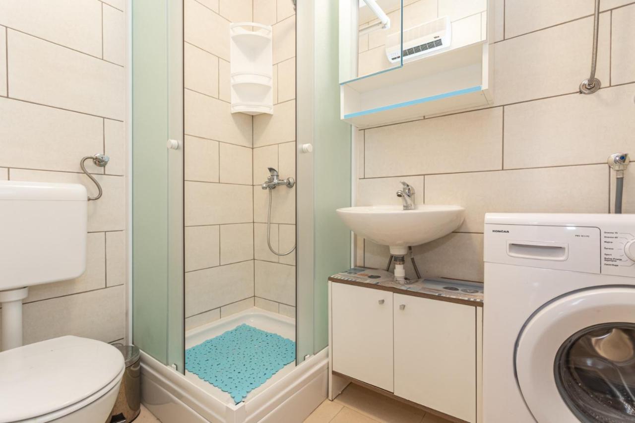 Blue Sky Baska Apartment Екстериор снимка