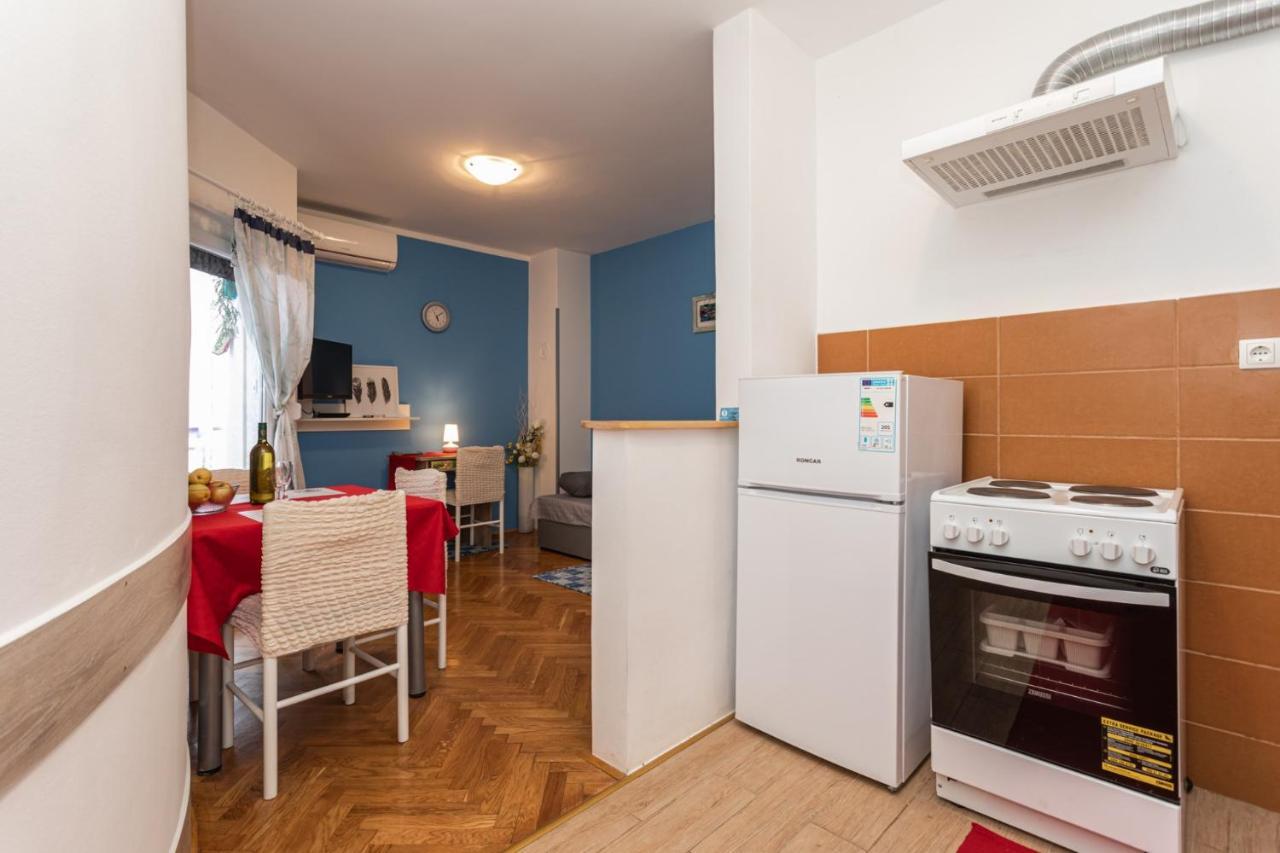 Blue Sky Baska Apartment Екстериор снимка